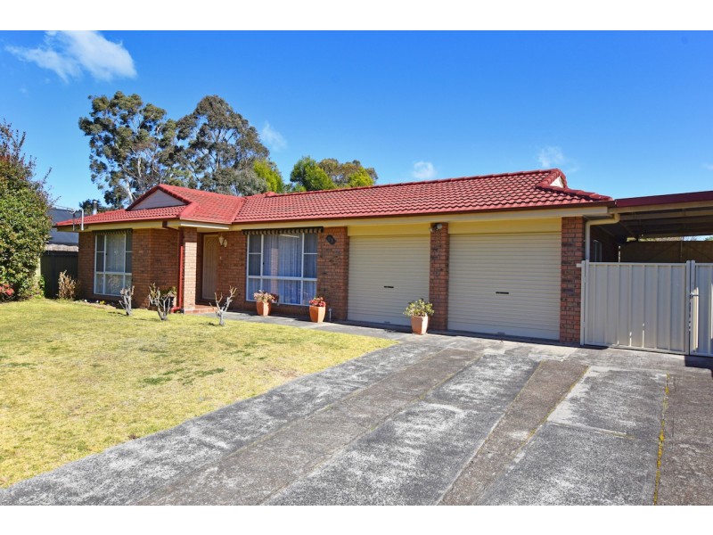 23 Dora Street, Hill Top NSW 2575