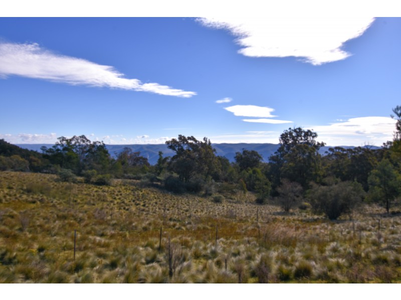 2764 Wombeyan Caves Road, Bullio NSW 2575