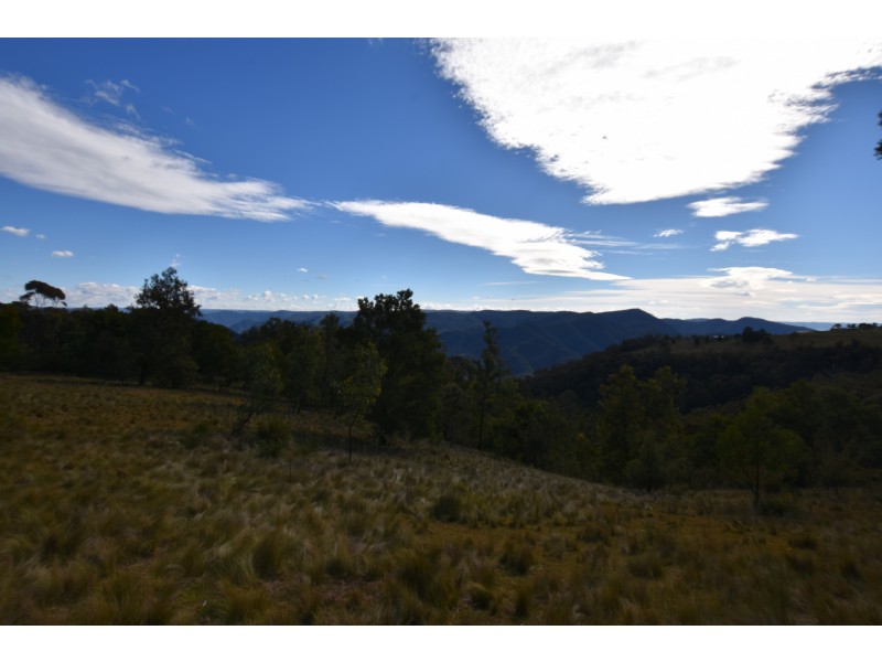 2764 Wombeyan Caves Road, Bullio NSW 2575