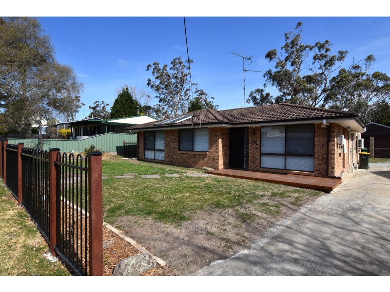 13  Knowles Street, Aylmerton NSW 2575