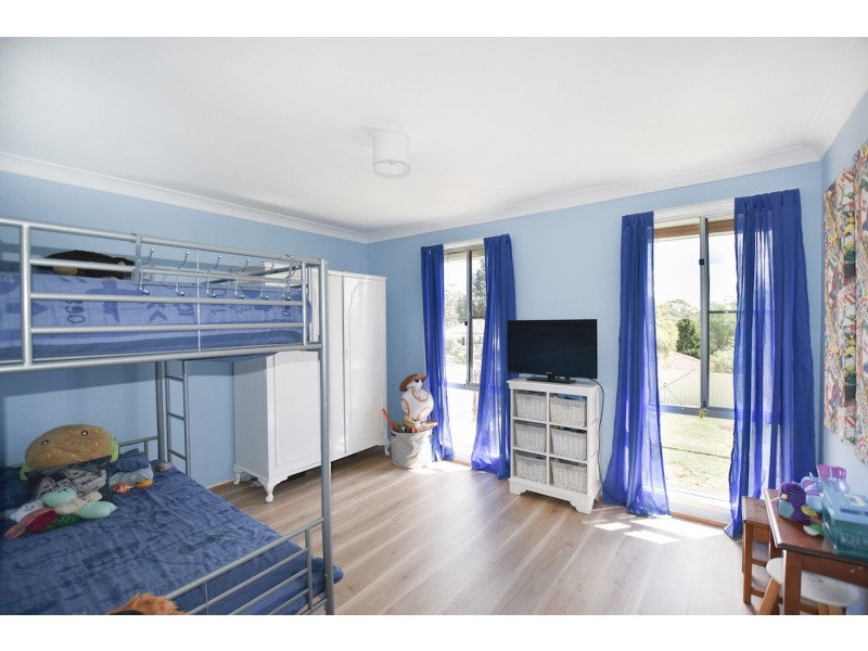 2 Cumberteen Street, Hill Top NSW 2575