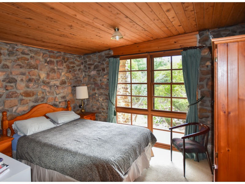 541 Tugalong Road, Canyonleigh NSW 2577