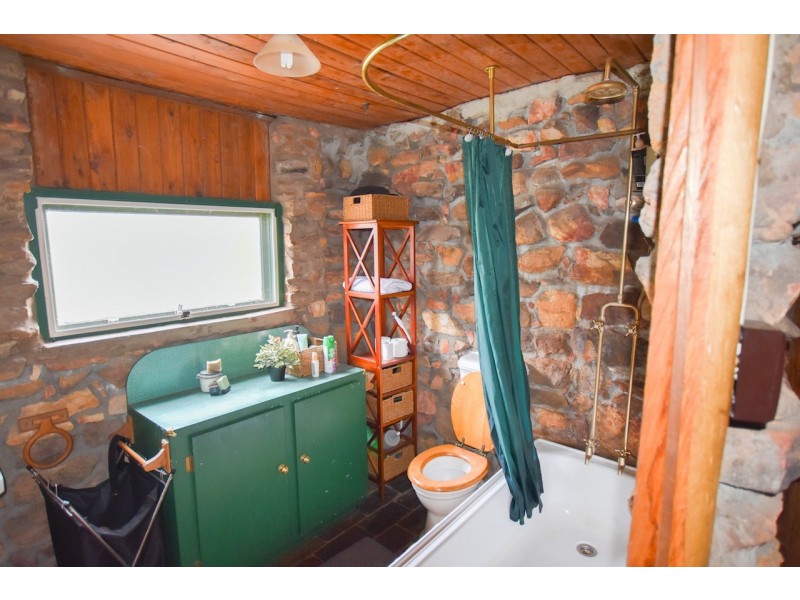 541 Tugalong Road, Canyonleigh NSW 2577