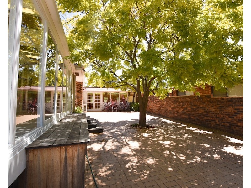 6 Telopea Street, Colo Vale NSW 2575