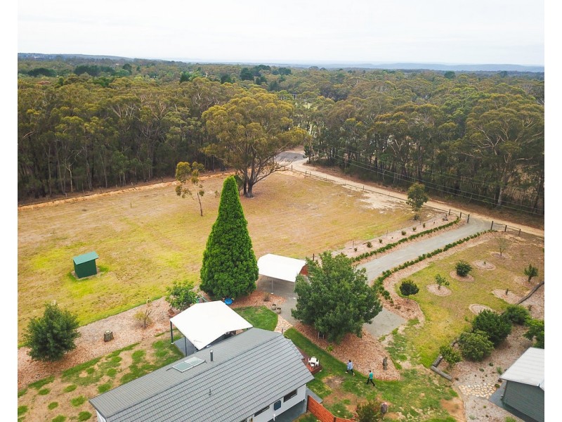 5 Acacia Street, Colo Vale NSW 2575