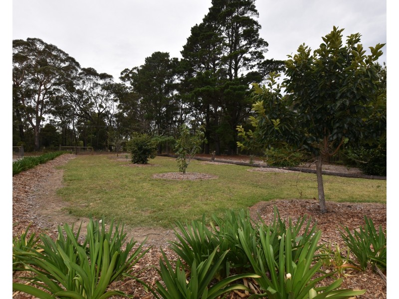 5 Acacia Street, Colo Vale NSW 2575