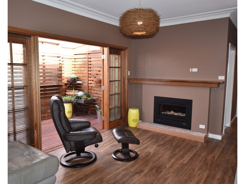 3 Currockbilly Street, Welby NSW 2575