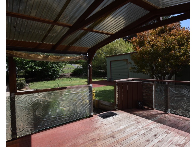 3 Currockbilly Street, Welby NSW 2575