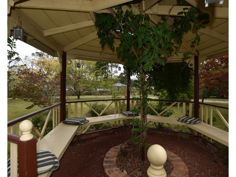 6 Drapers Road, Willow Vale NSW 2575