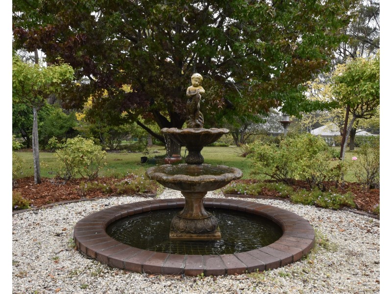 6 Drapers Road, Willow Vale NSW 2575