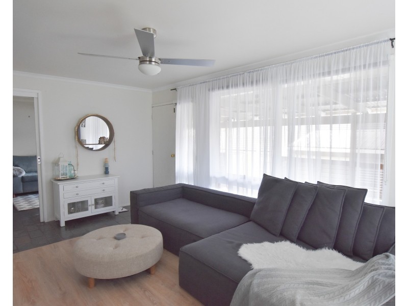 10 Charles Street, Hill Top NSW 2575