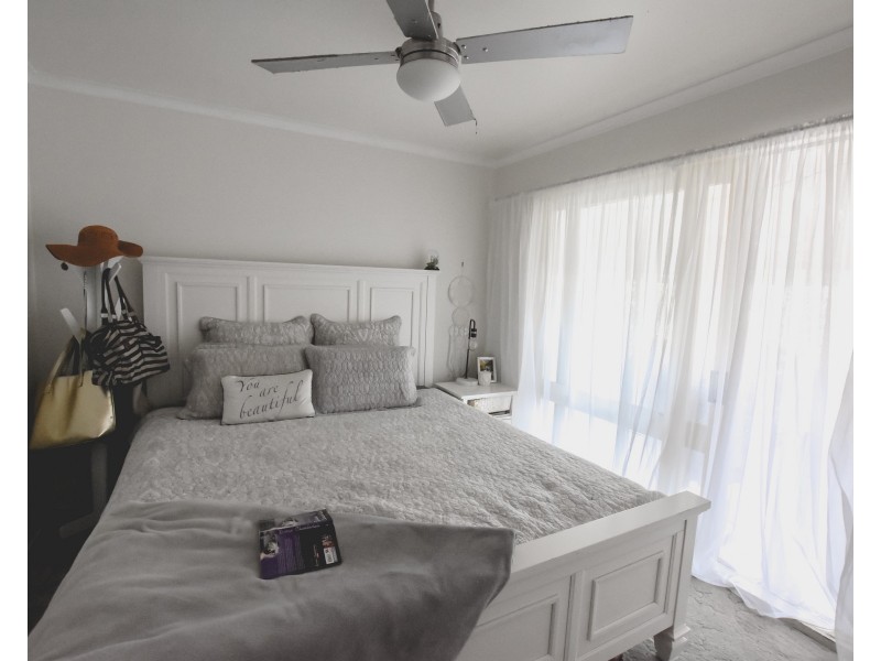 10 Charles Street, Hill Top NSW 2575