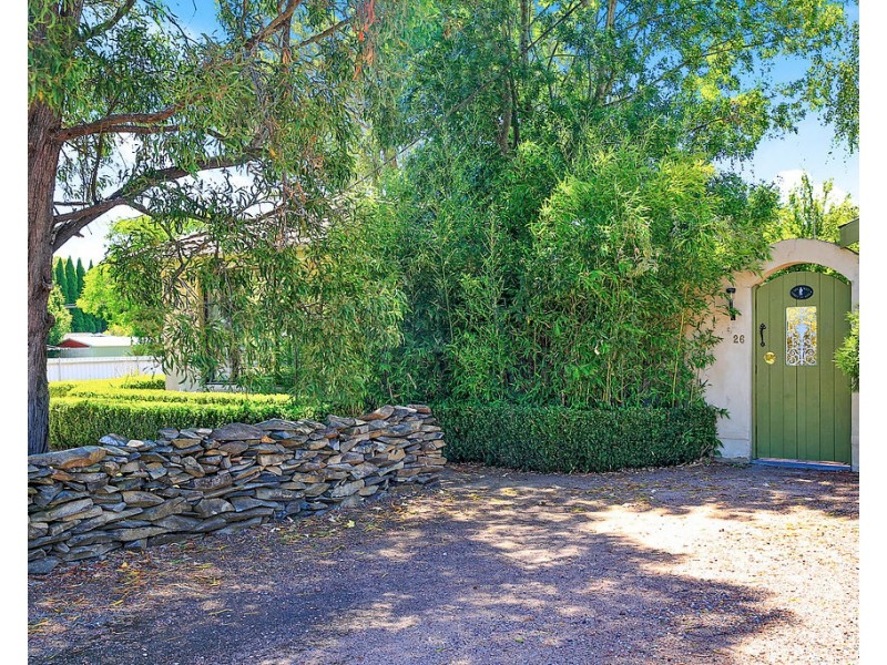 26 Joadja Street, Welby NSW 2575