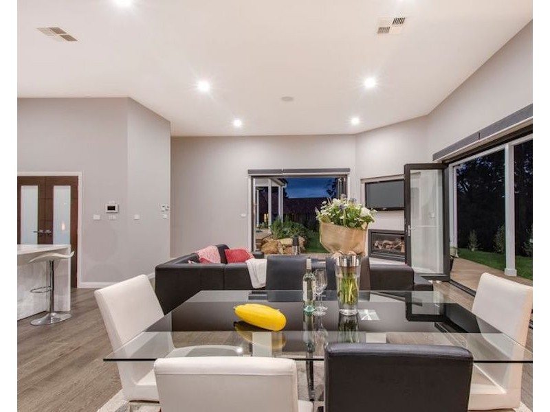 16 Soma Avenue, Bowral NSW 2576