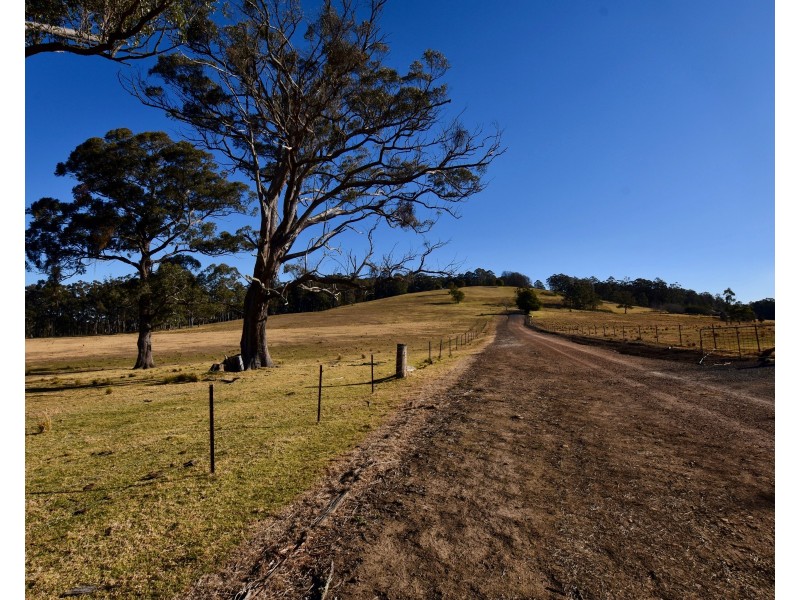 101 .Spring Hills Road, Meryla NSW 2577