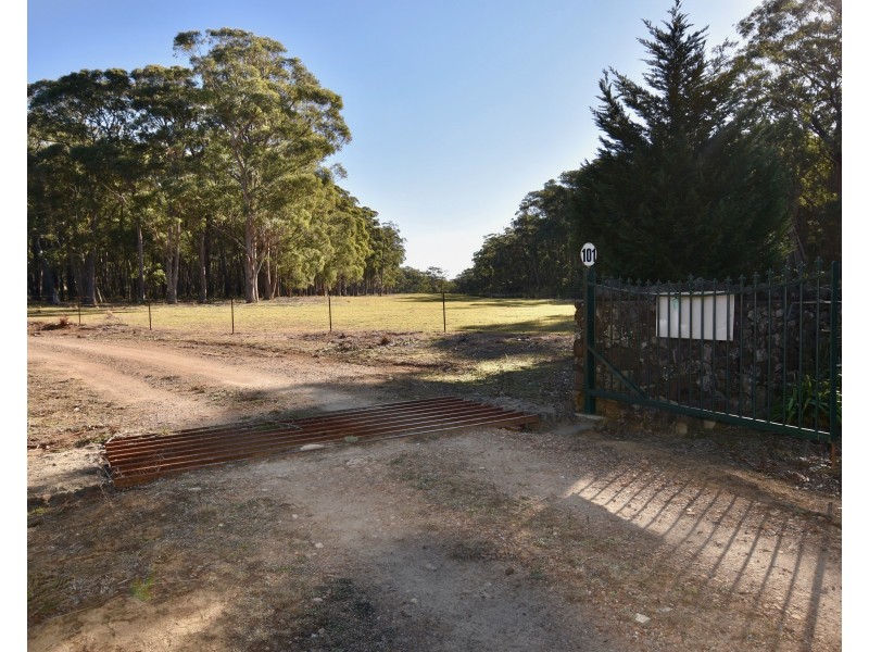 101 .Spring Hills Road, Meryla NSW 2577