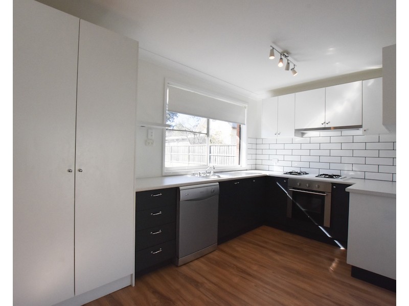 84  Berrima Street, Welby NSW 2575