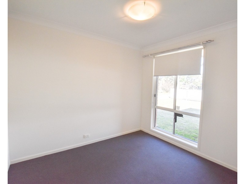 84  Berrima Street, Welby NSW 2575