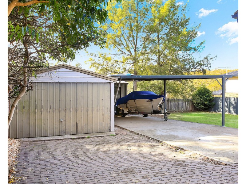 24 Dora Street, Hill Top NSW 2575