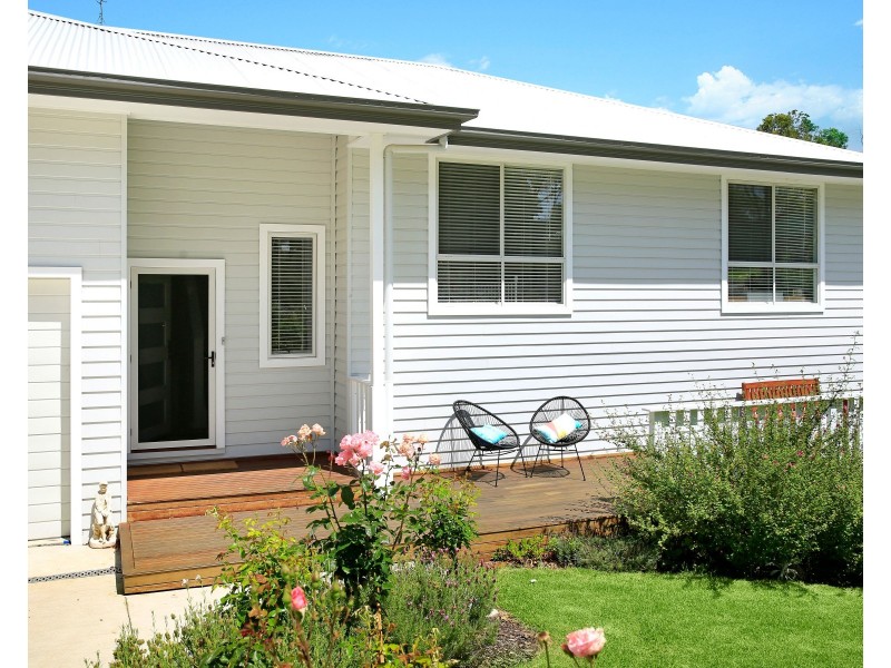 31  Cumberteen Street, Hill Top NSW 2575