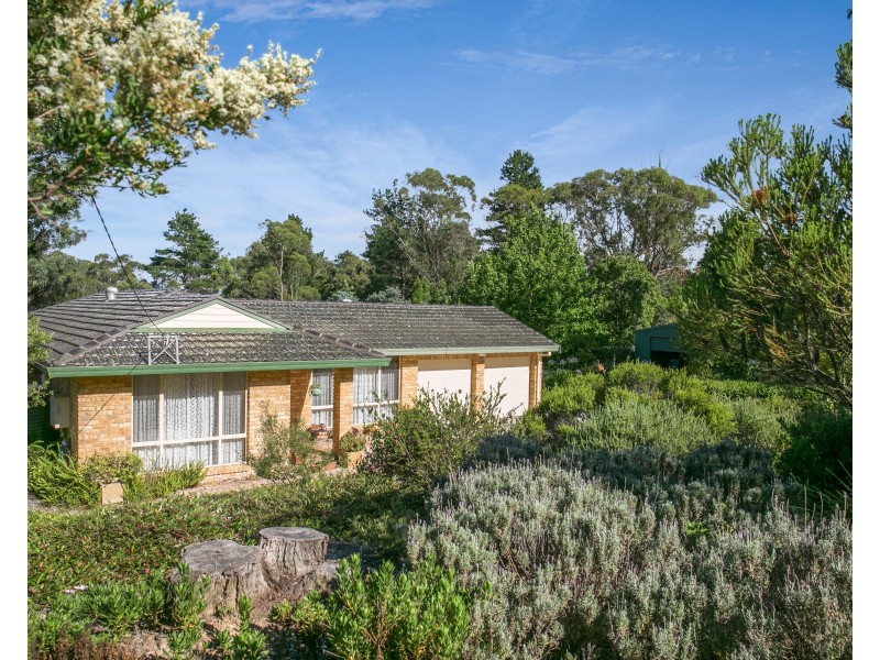 7  Wattle Street, Hill Top NSW 2575