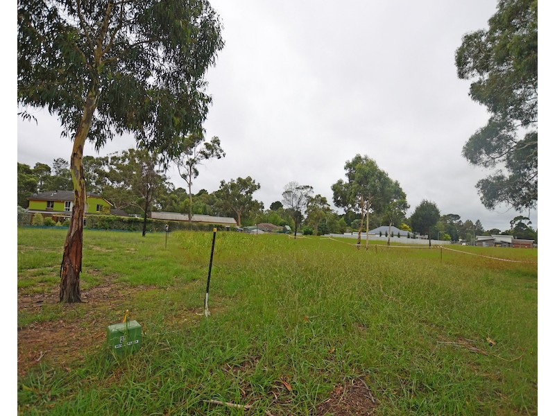 26  Railway Parade, Braemar NSW 2575