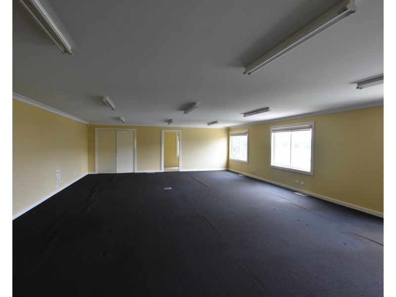 1/35  Pikkat Drive, Braemar NSW 2575