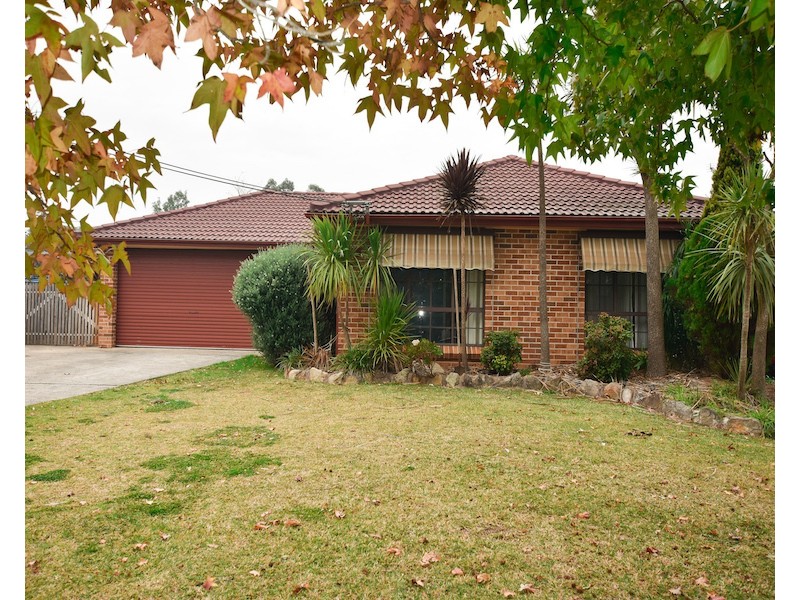 44 Ella Street, Hill Top NSW 2575