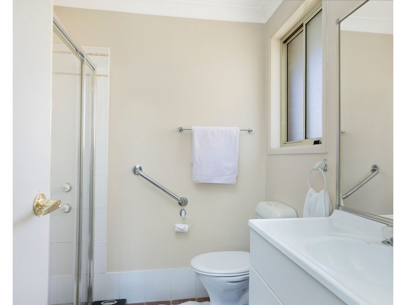 15  King Street, Hill Top NSW 2575