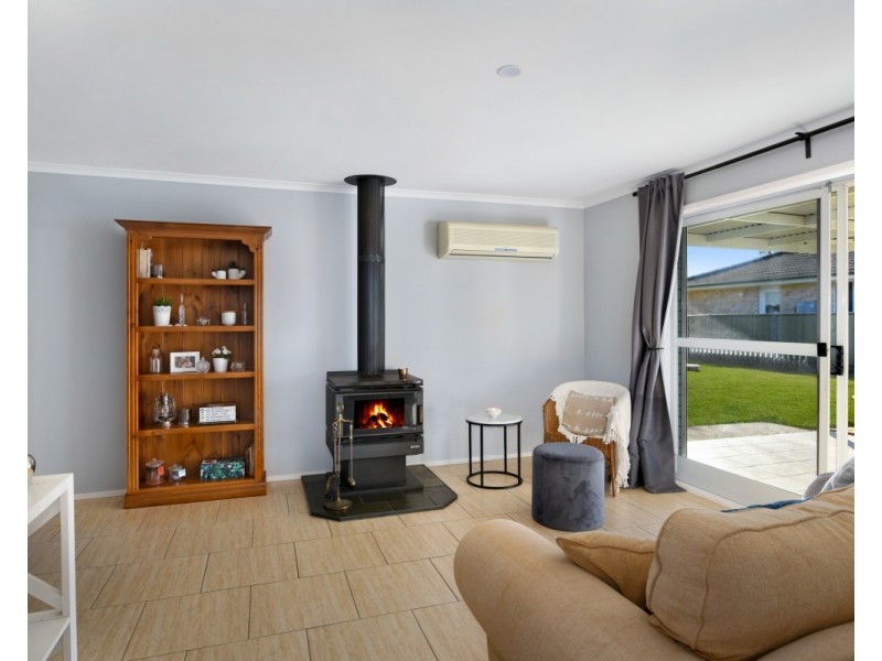 23  Dora Street, Hill Top NSW 2575