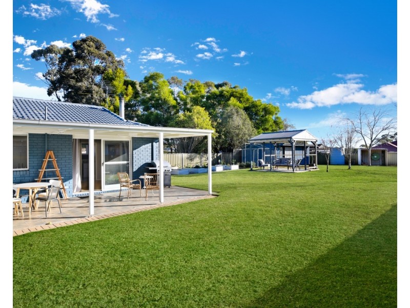 23  Dora Street, Hill Top NSW 2575