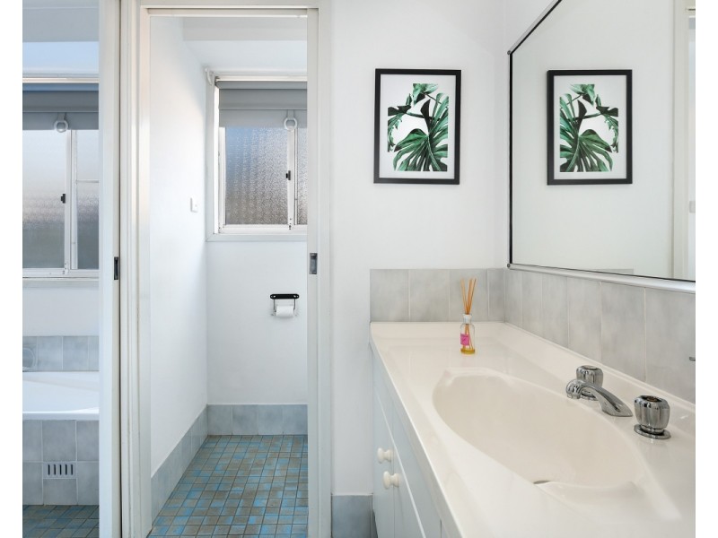 23  Dora Street, Hill Top NSW 2575