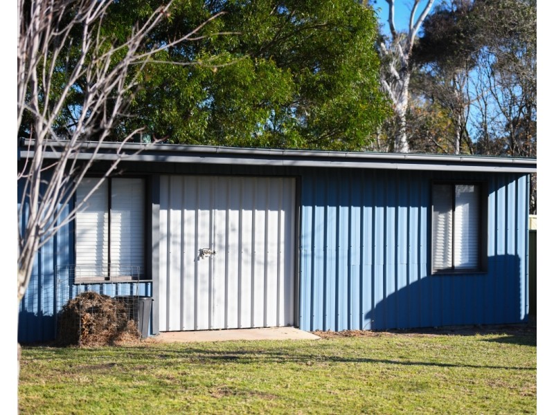 23  Dora Street, Hill Top NSW 2575