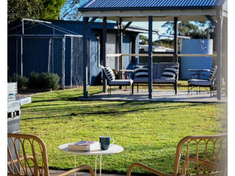 23  Dora Street, Hill Top NSW 2575