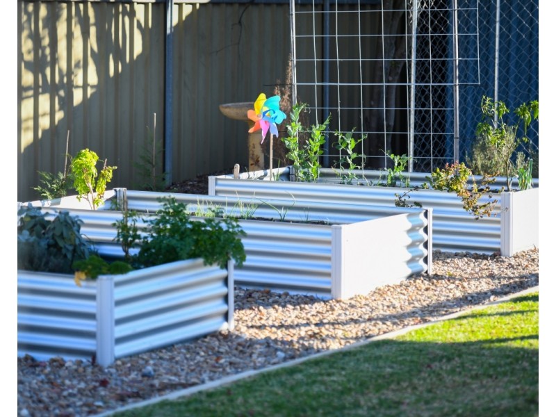 23  Dora Street, Hill Top NSW 2575