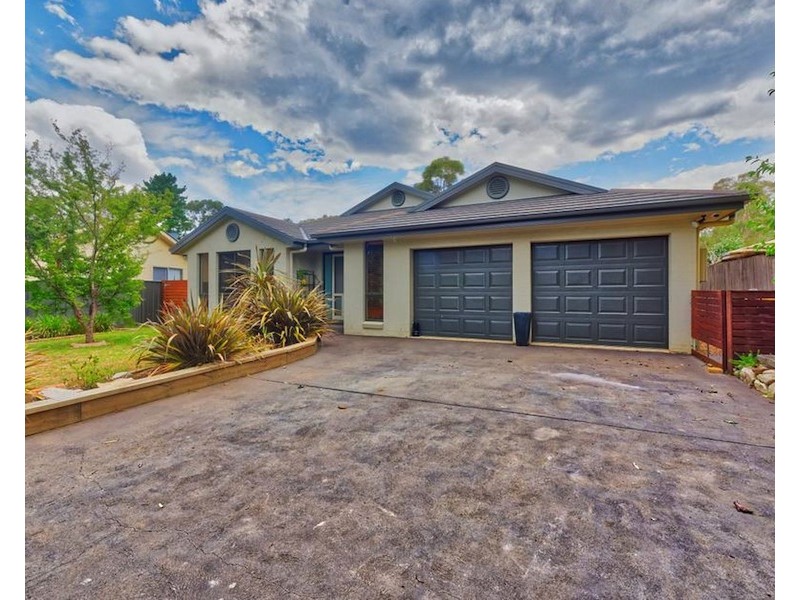19 Station Street, Aylmerton NSW 2575