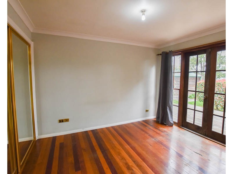 6  Railway Parade, Braemar NSW 2575