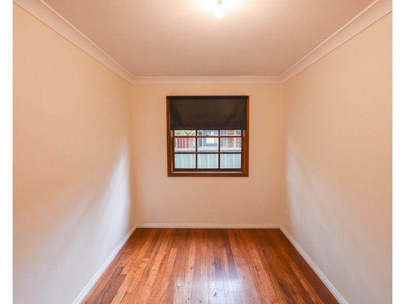 6  Railway Parade, Braemar NSW 2575