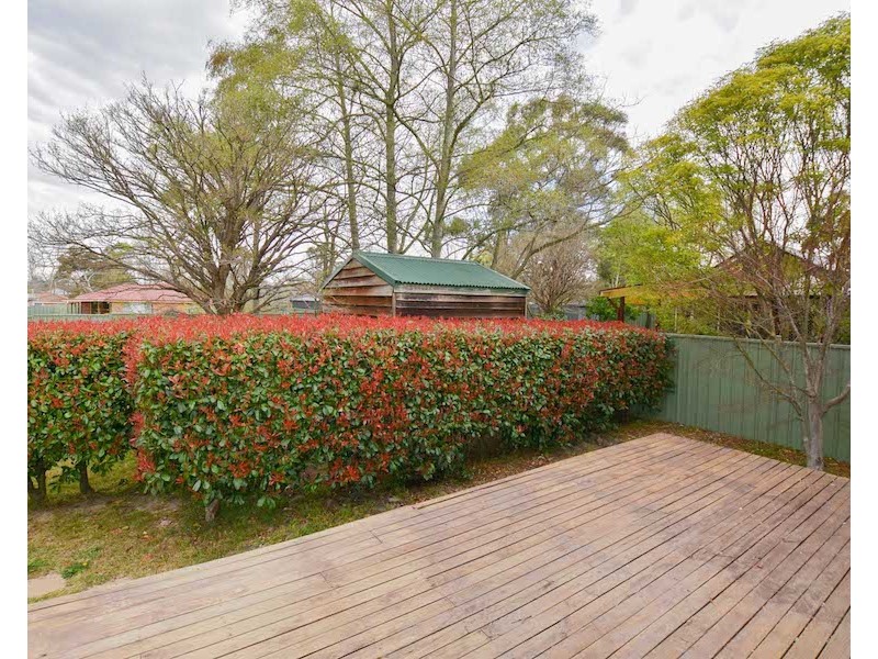 6  Railway Parade, Braemar NSW 2575