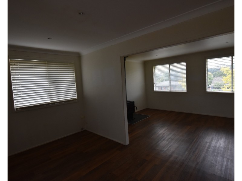 13 Willow Drive, Moss Vale NSW 2577