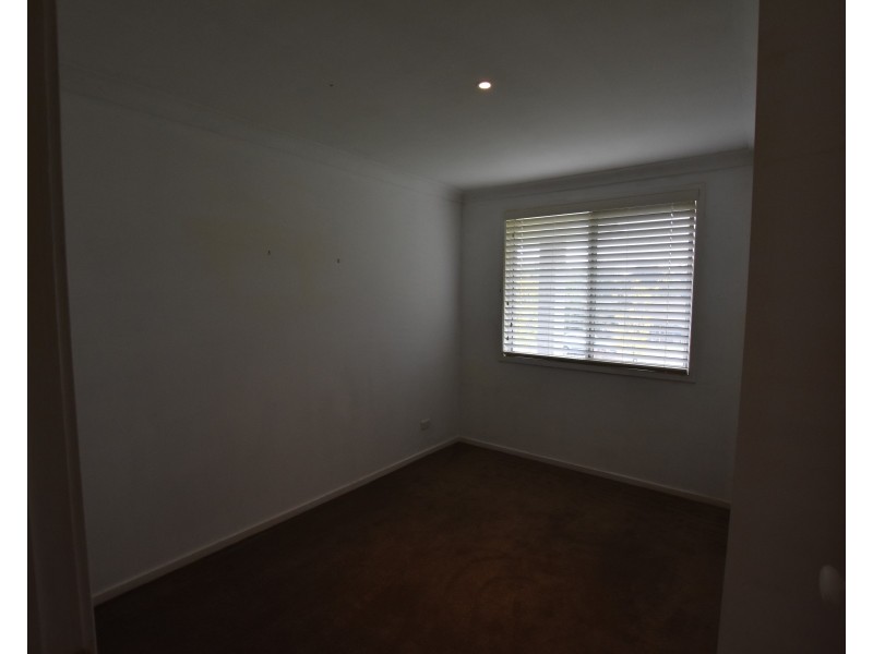 13 Willow Drive, Moss Vale NSW 2577