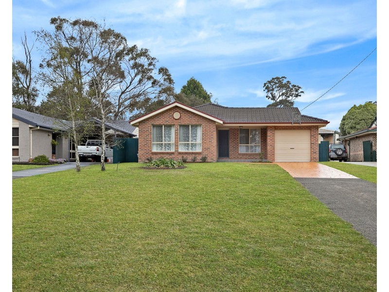 36 Railway Avenue, Colo Vale NSW 2575