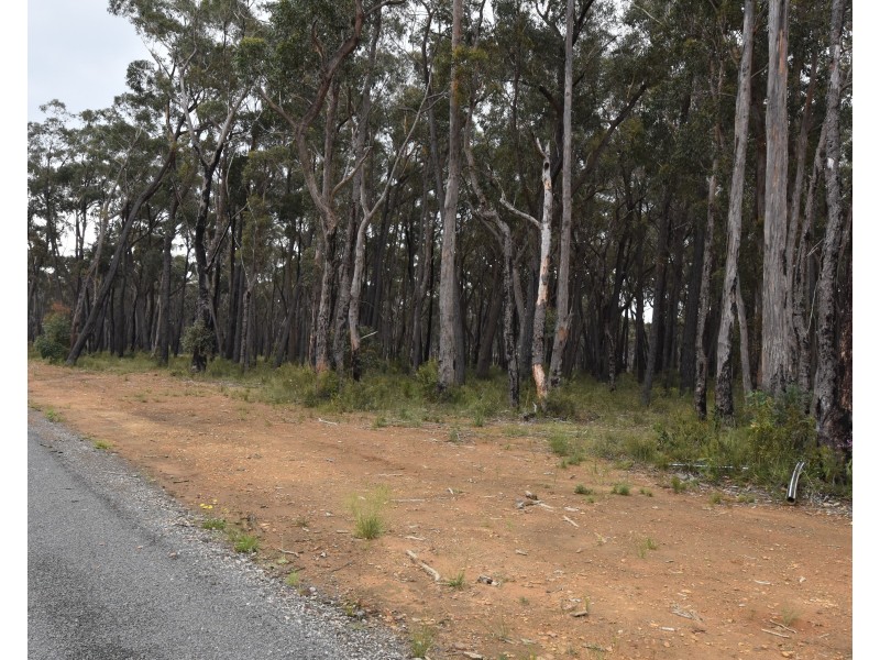 121 Colo Road, Colo Vale NSW 2575