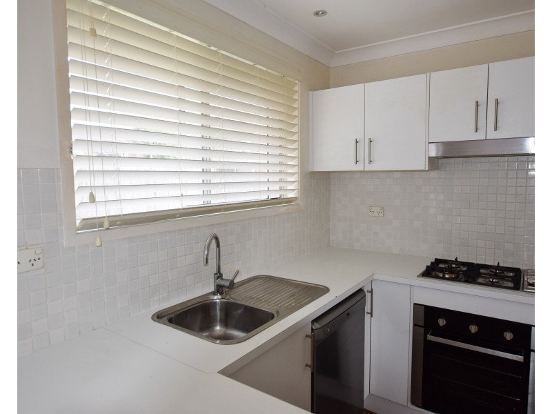 13 Willow Drive, Moss Vale NSW 2577