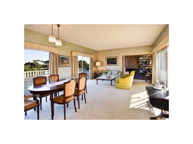 1 Kanangra Crescent, Clontarf NSW 2093