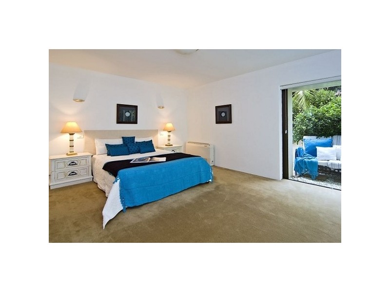 1/33 East Crescent Street, Mcmahons Point NSW 2060