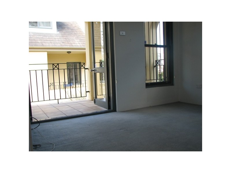 17/22 MACKENZIE STREET, Lavender Bay NSW 2060