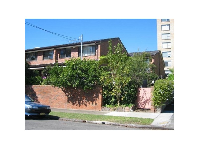 4/12 Earl Street, Mosman NSW 2088