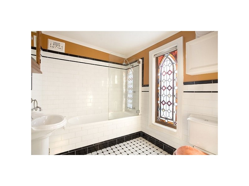 61 Edgeware Road, Enmore NSW 2042