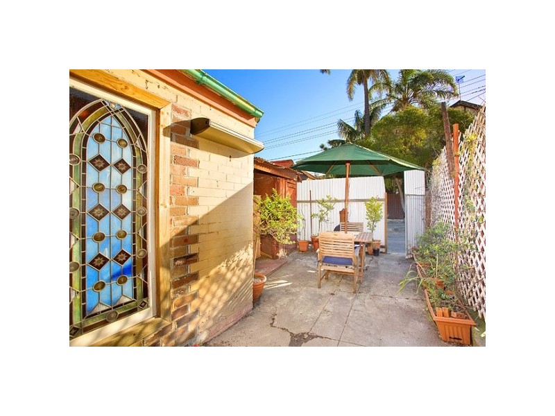 61 Edgeware Road, Enmore NSW 2042